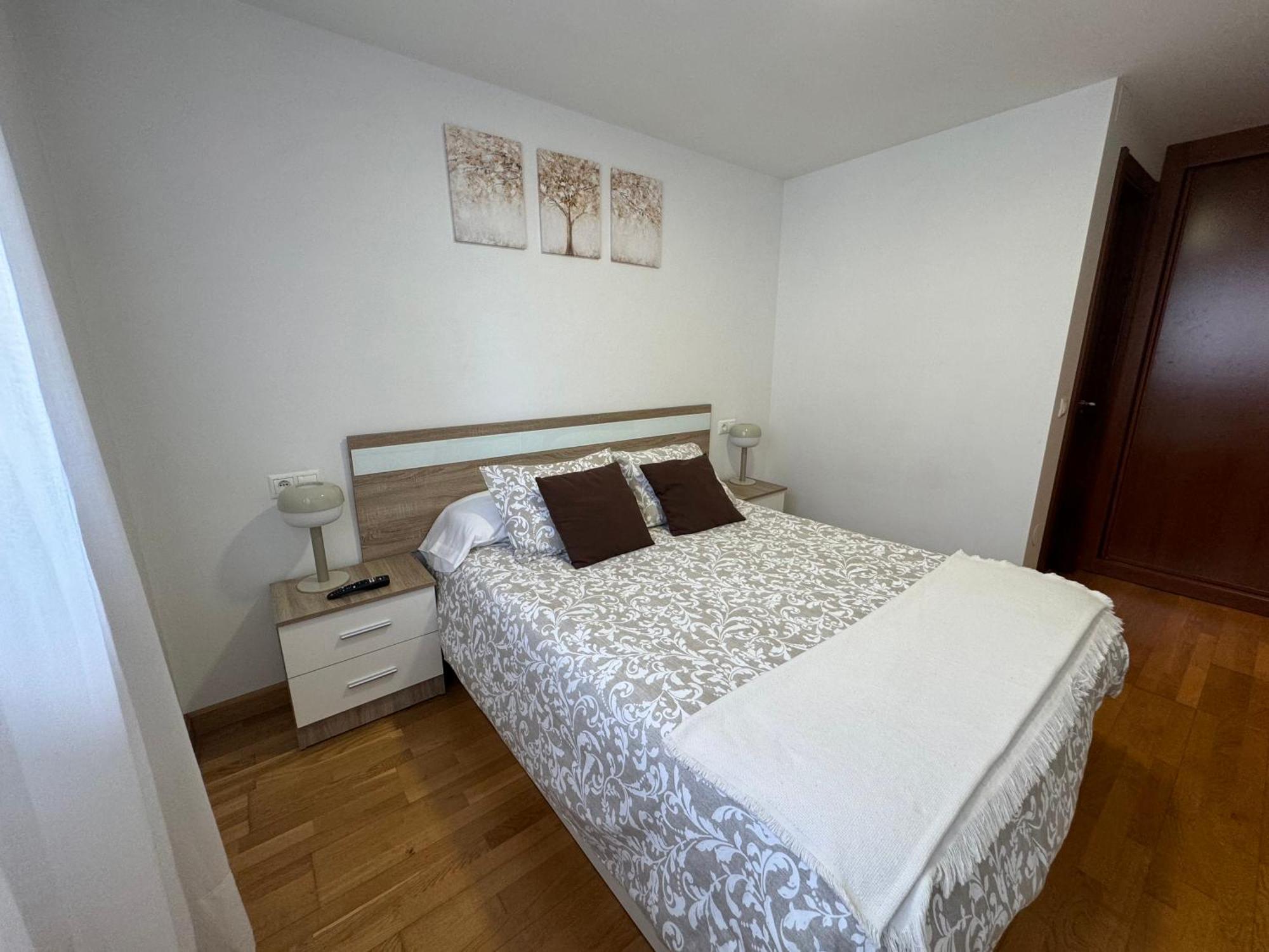 Apartamento En Gijon Con Garaje Y Wifi Εξωτερικό φωτογραφία